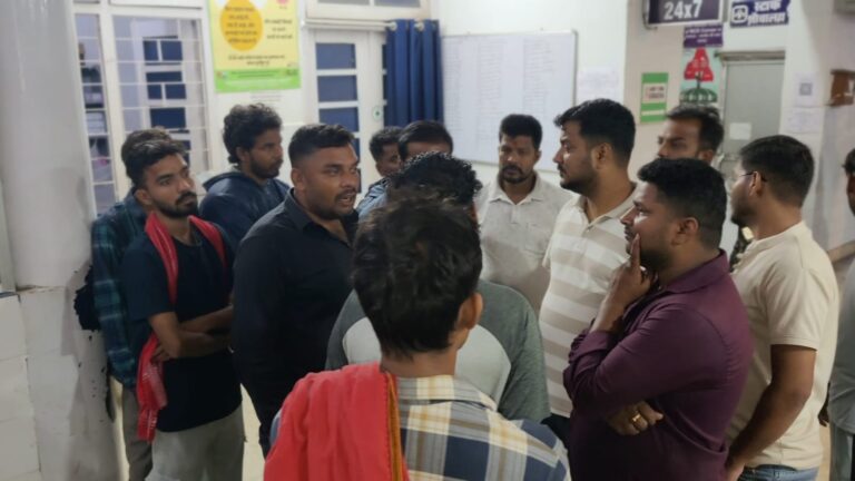 Giridih Murder: दारोगा के बेटे ऋतिक यादव की पीट-पीटकर हत्या, 8-10 लोगों पर हमला करने का आरोप