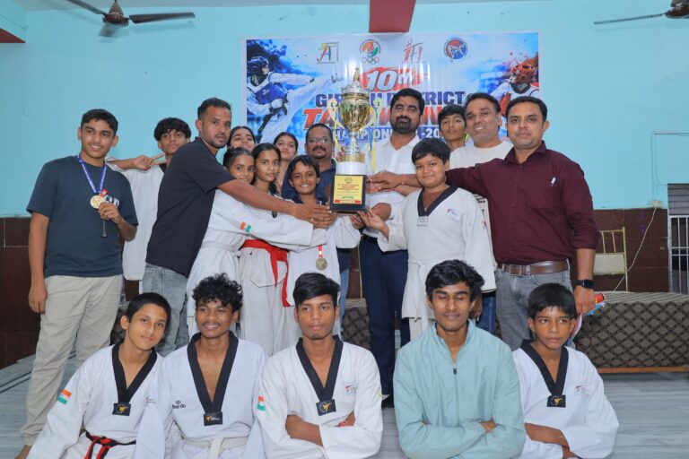 गिरिडीह में दो दिवसीय जिला स्तरीय ताइक्वांडो प्रतियोगिता का समापन, के-टाइगर अकादमी बनी चैंपियन