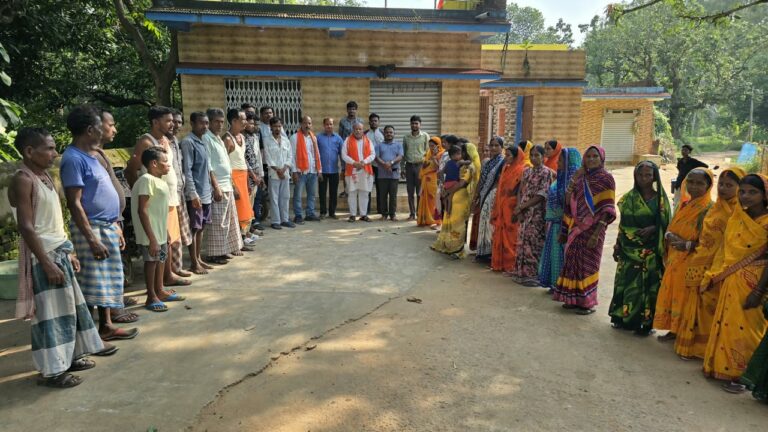 सेवा ज्योति यात्रा को लेकर पीरटांड़ में भाजपा की बैठक, बूथ सशक्तिकरण पर जोर